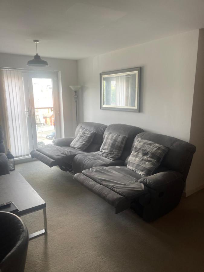 This Apartment Is No Longer Available! マンチェスター エクステリア 写真